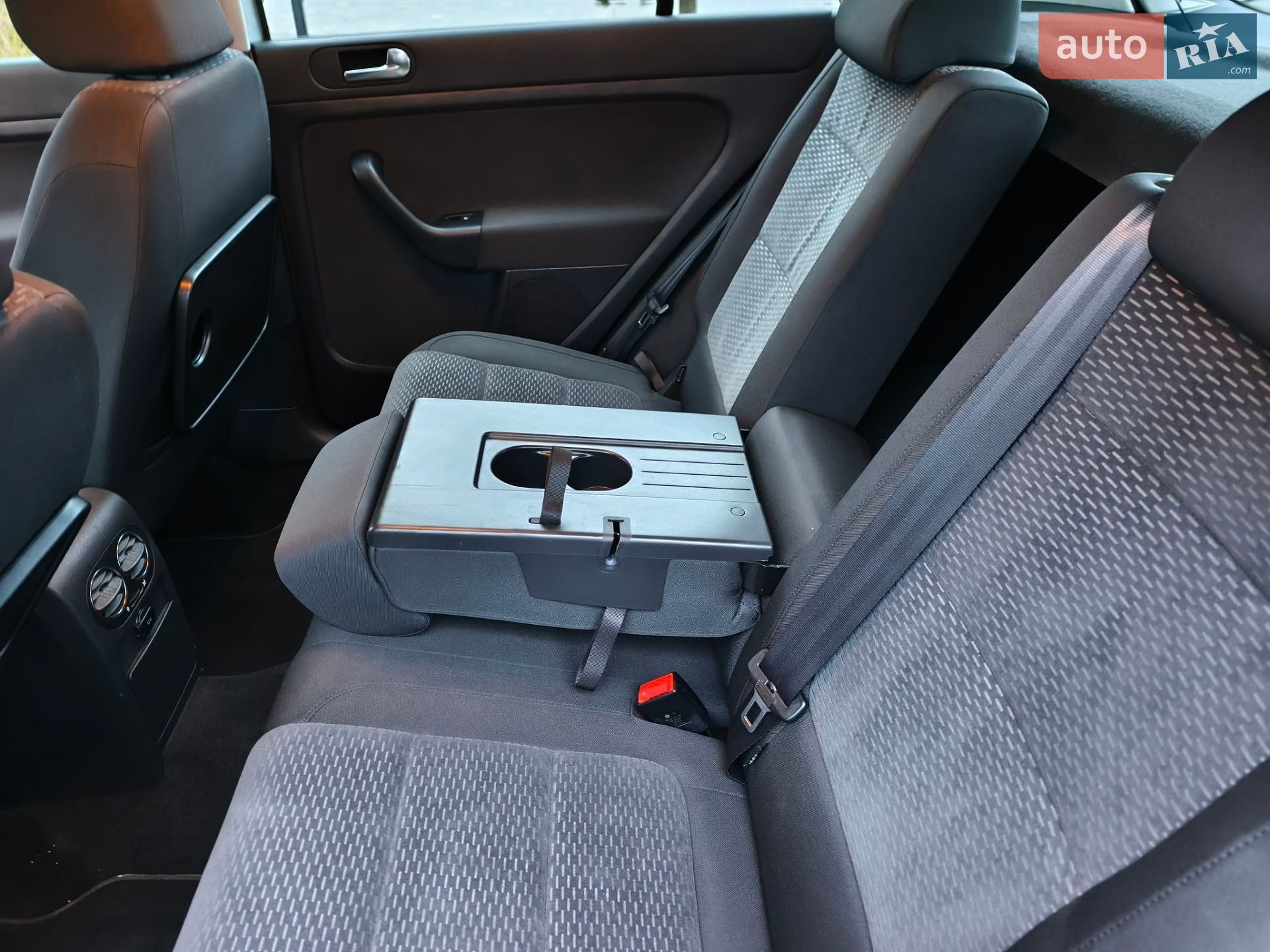 Volkswagen Golf Plus 2010 VIN WVWZZZ1KZAW515171 фото оголошення 21 з 106