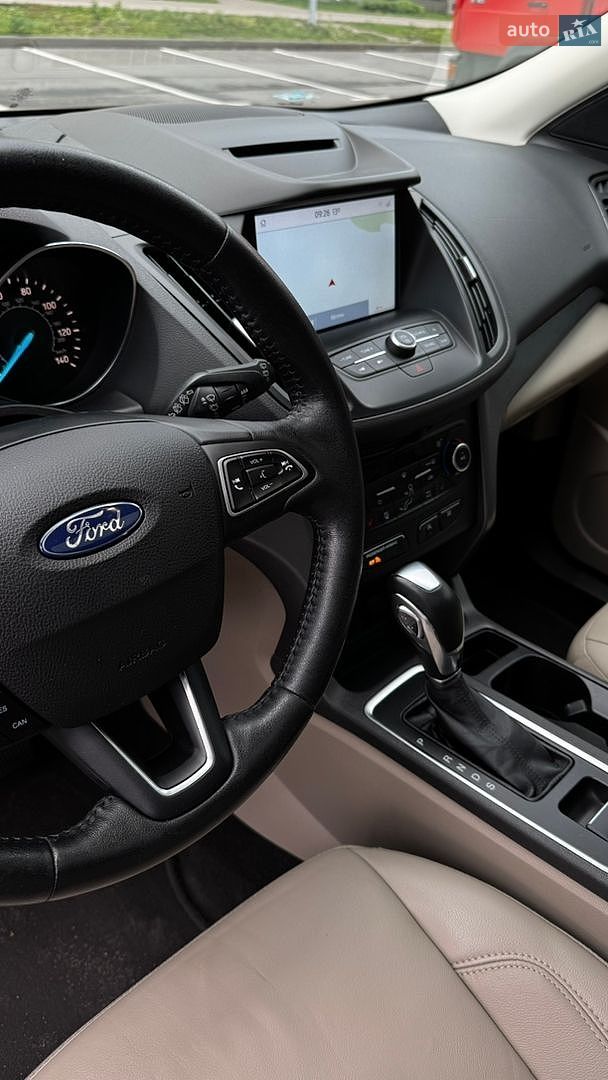 Ford Escape 2018 VIN 1FMCU0HD4JUD14880 фото оголошення 22 з 47