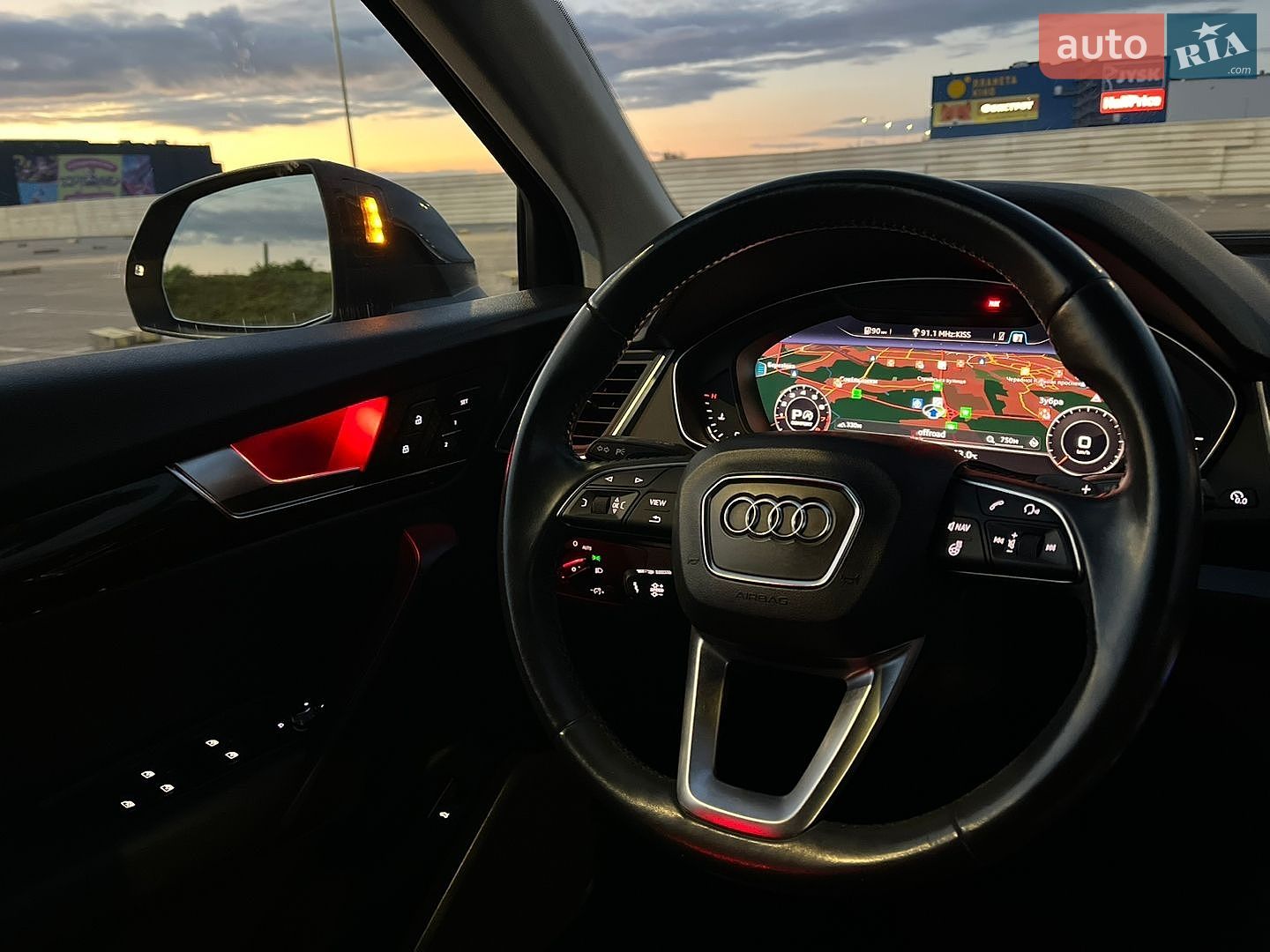 Audi Q5 2018 VIN WA1BNAFY9J2207693 фото оголошення 42 з 48