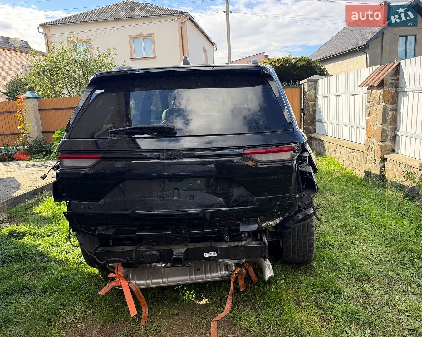 Jeep Grand Cherokee 2024 VIN 1C4RJHAG4RC223376 фото оголошення 7 з 19