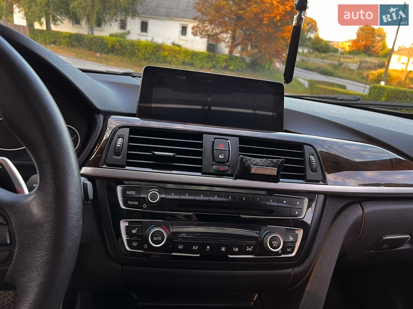 BMW 4 Series 2017 VIN WBA4R9C54HK878532 фото оголошення 12 з 14