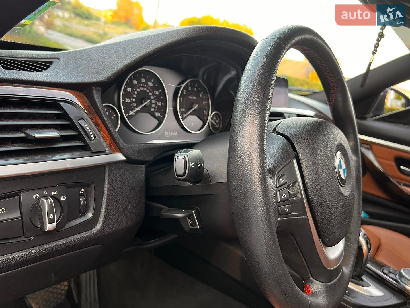 BMW 4 Series 2017 VIN WBA4R9C54HK878532 фото оголошення 11 з 14