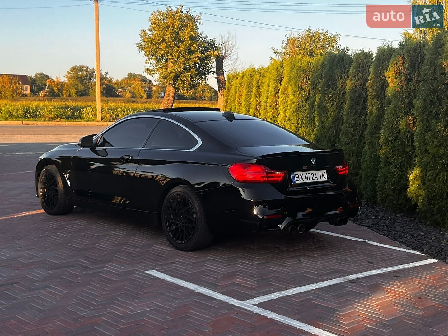 BMW 4 Series 2017 VIN WBA4R9C54HK878532 фото оголошення 8 з 14