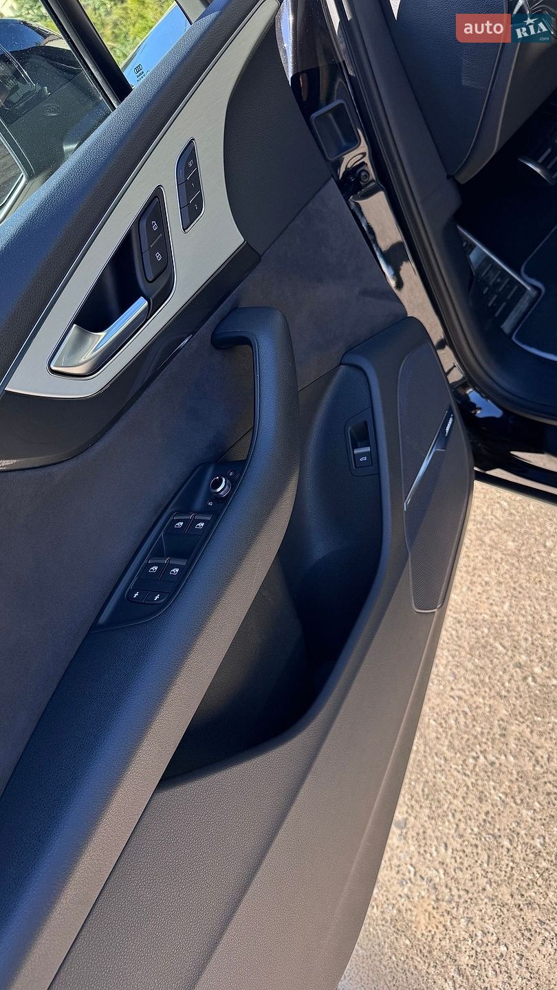 Audi Q7 2018 VIN WAUZZZ4M8JD059450 фото оголошення 5 з 14