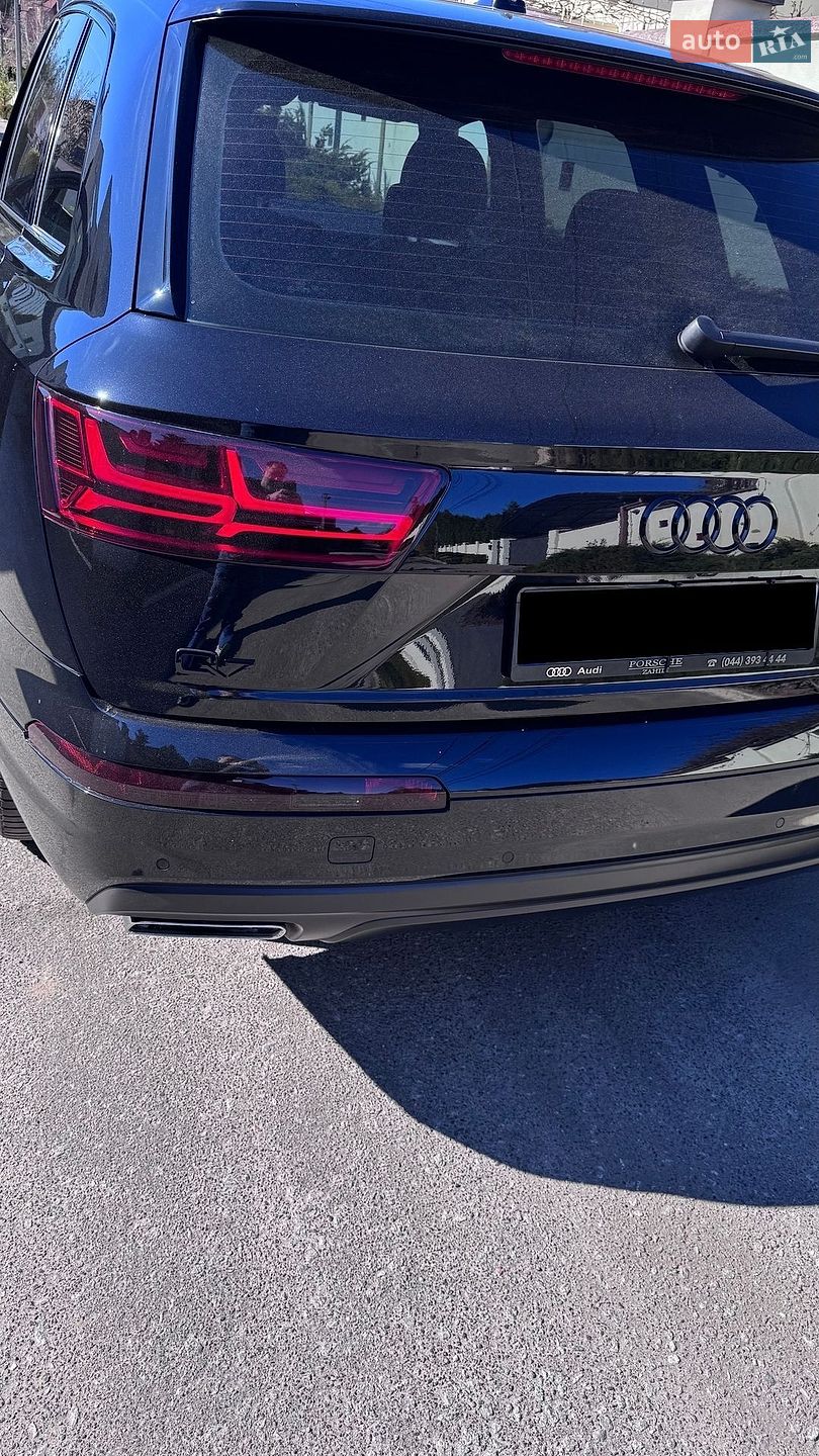 Audi Q7 2018 VIN WAUZZZ4M8JD059450 фото оголошення 3 з 14