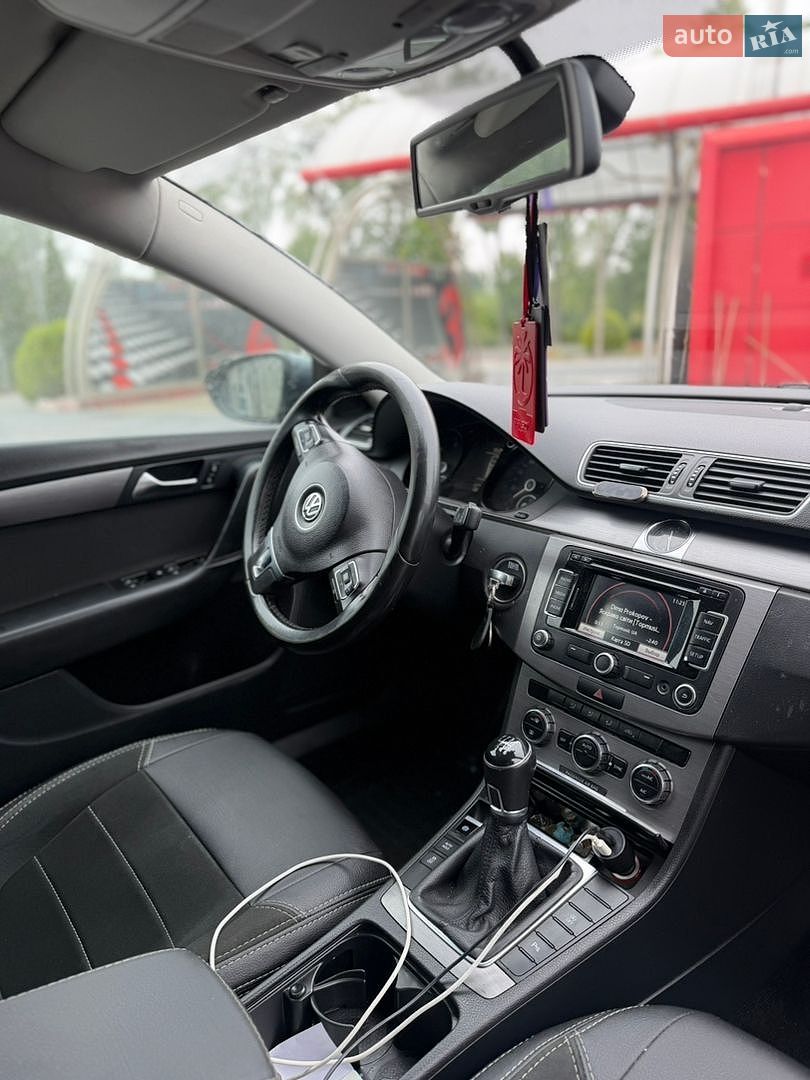 Volkswagen Passat 2012 VIN WVWZZZ3CZDE059649 фото оголошення 10 з 10
