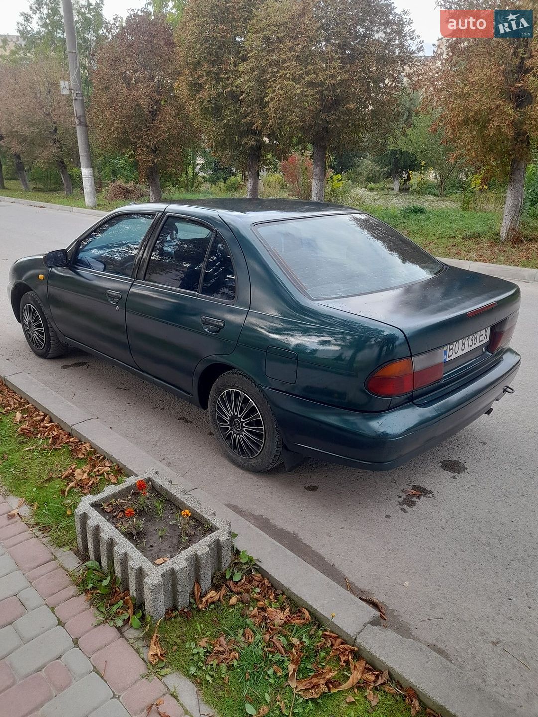 Nissan Almera 1996 VIN JN1BFAN15U0000589 фото оголошення 4 з 10