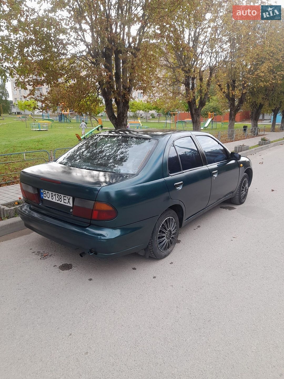 Nissan Almera 1996 VIN JN1BFAN15U0000589 фото оголошення 2 з 10