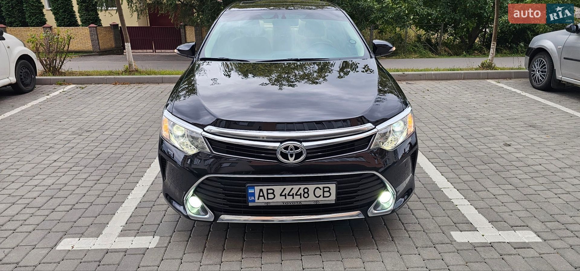 TOYOTA CAMRY 2016 VIN JTNBFYFK403033818 фото оголошення 7 з 40