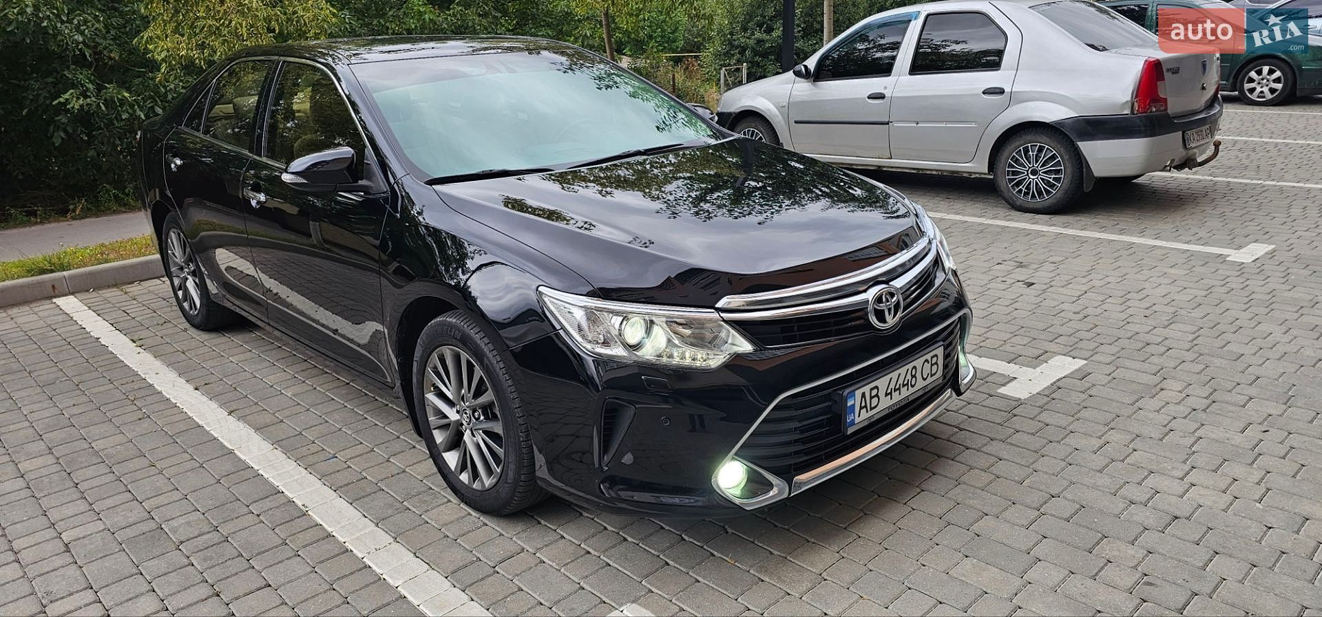 TOYOTA CAMRY 2016 VIN JTNBFYFK403033818 фото оголошення 8 з 40