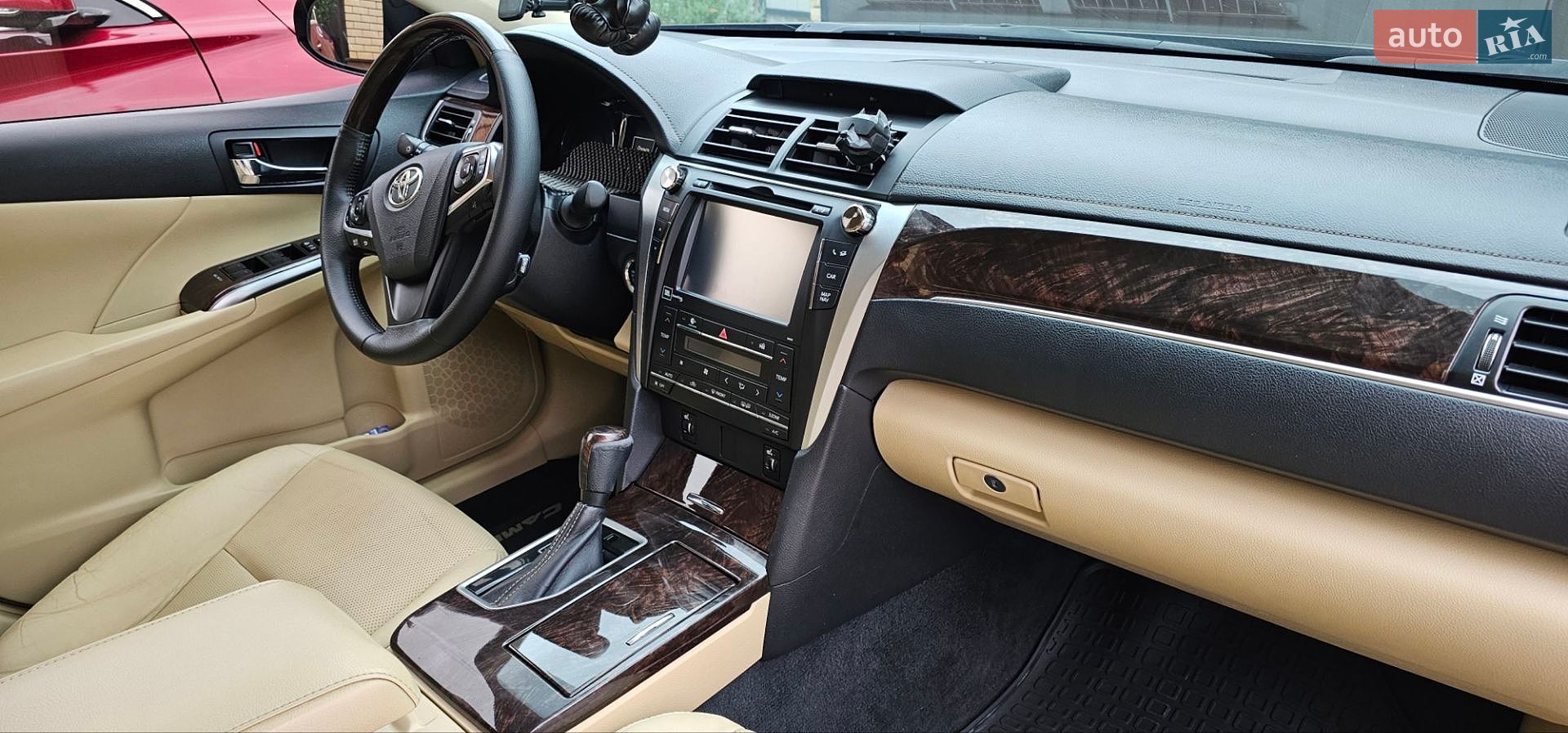 TOYOTA CAMRY 2016 VIN JTNBFYFK403033818 фото оголошення 14 з 40