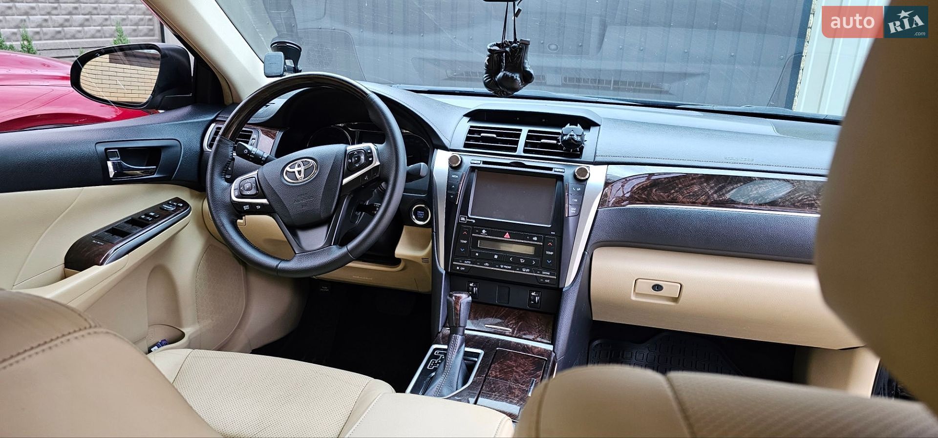 TOYOTA CAMRY 2016 VIN JTNBFYFK403033818 фото оголошення 15 з 40