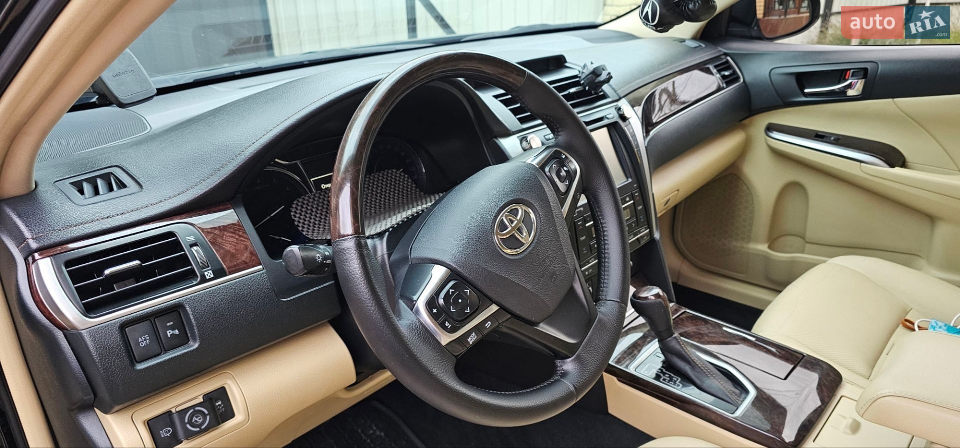 TOYOTA CAMRY 2016 VIN JTNBFYFK403033818 фото оголошення 17 з 40