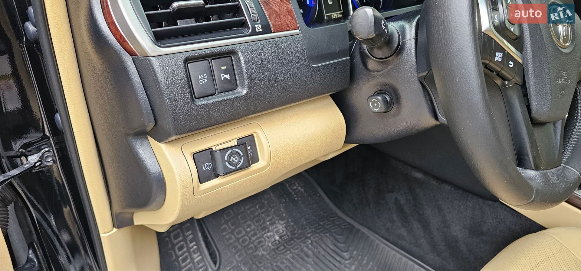 TOYOTA CAMRY 2016 VIN JTNBFYFK403033818 фото оголошення 30 з 40