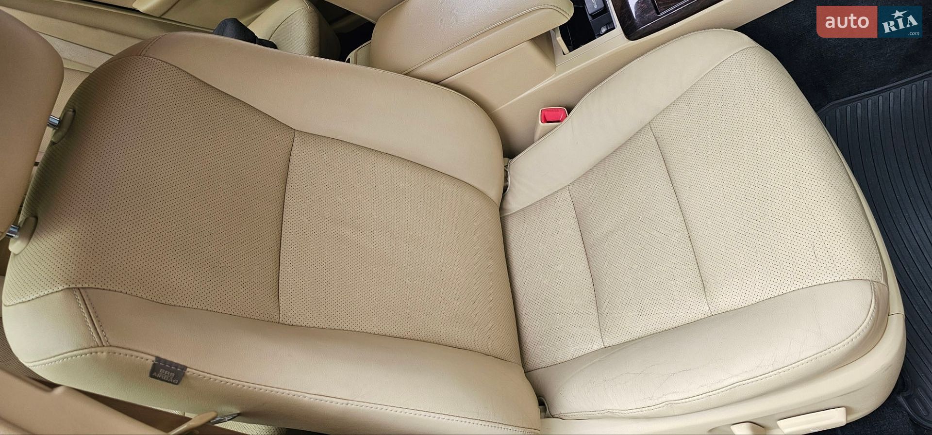 TOYOTA CAMRY 2016 VIN JTNBFYFK403033818 фото оголошення 31 з 40