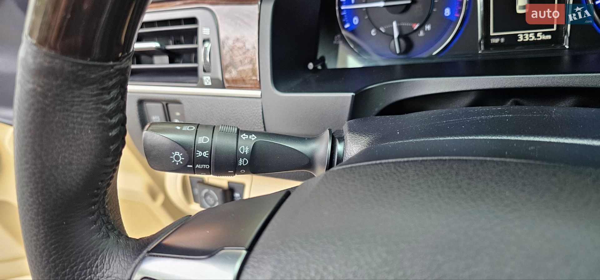TOYOTA CAMRY 2016 VIN JTNBFYFK403033818 фото оголошення 32 з 40