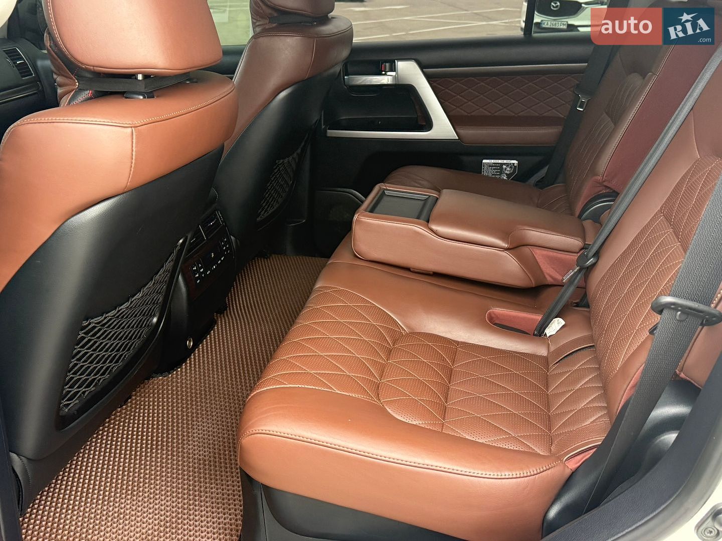 Toyota Land Cruiser 2017 VIN JTMCV02J504222434 фото оголошення 67 з 96
