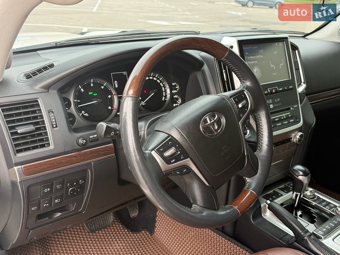 Toyota Land Cruiser 2017 VIN JTMCV02J504222434 фото оголошення 72 з 96