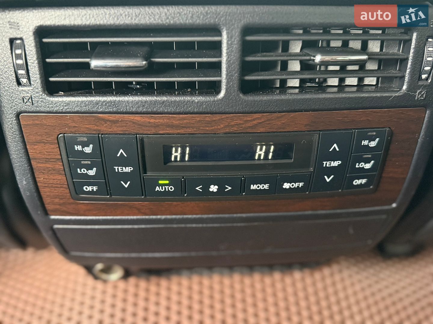 Toyota Land Cruiser 2017 VIN JTMCV02J504222434 фото оголошення 75 з 96