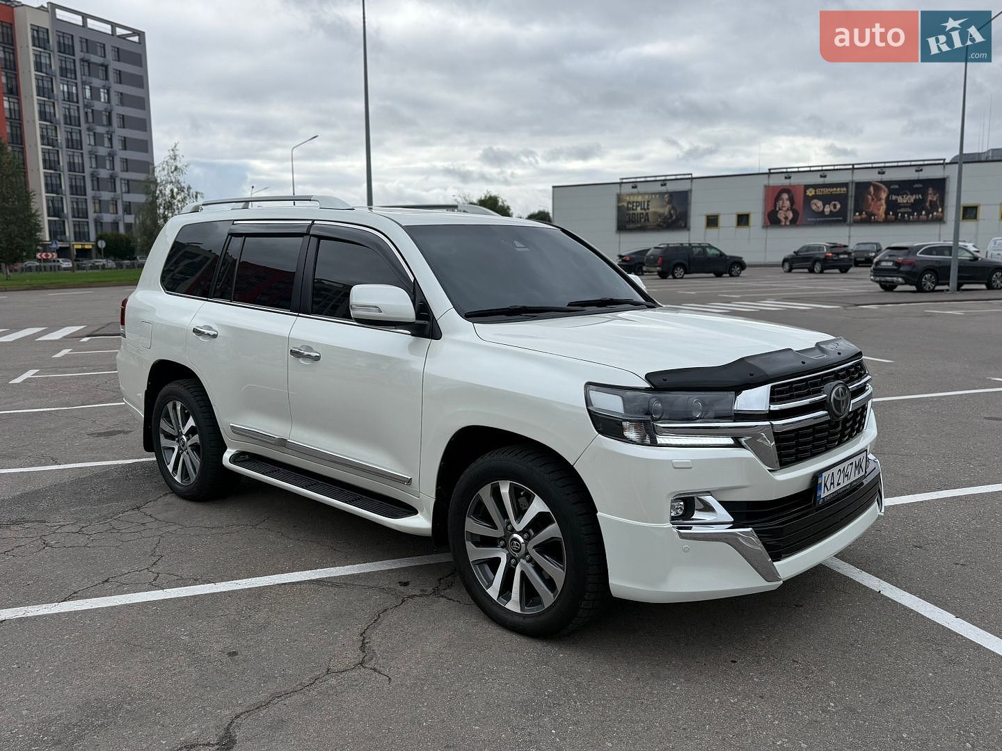 Toyota Land Cruiser 2017 VIN JTMCV02J504222434 фото оголошення 6 з 96