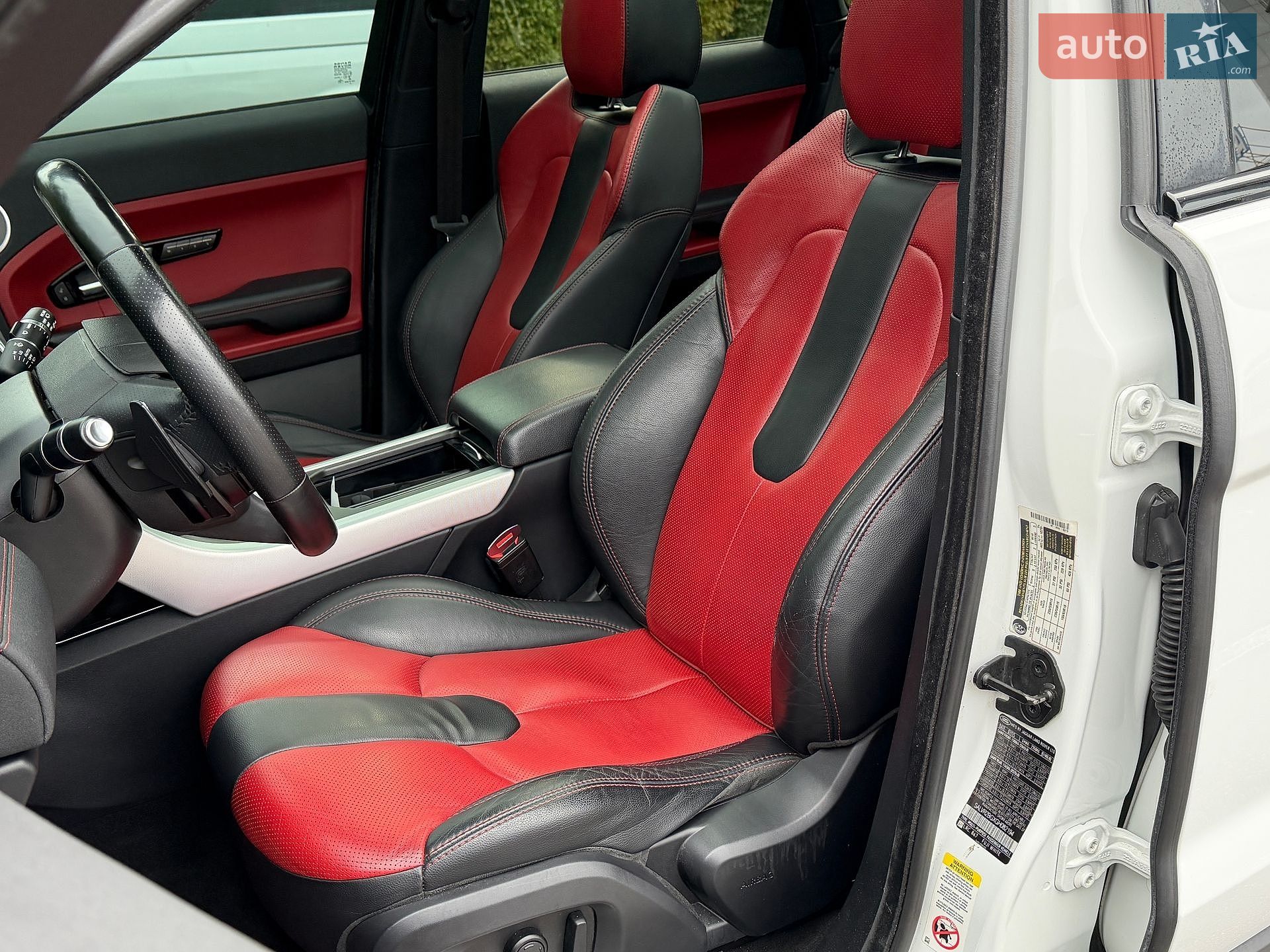 Land Rover Range Rover Evoque 2015 VIN SALVR2BGXGH082194 фото оголошення 21 з 42