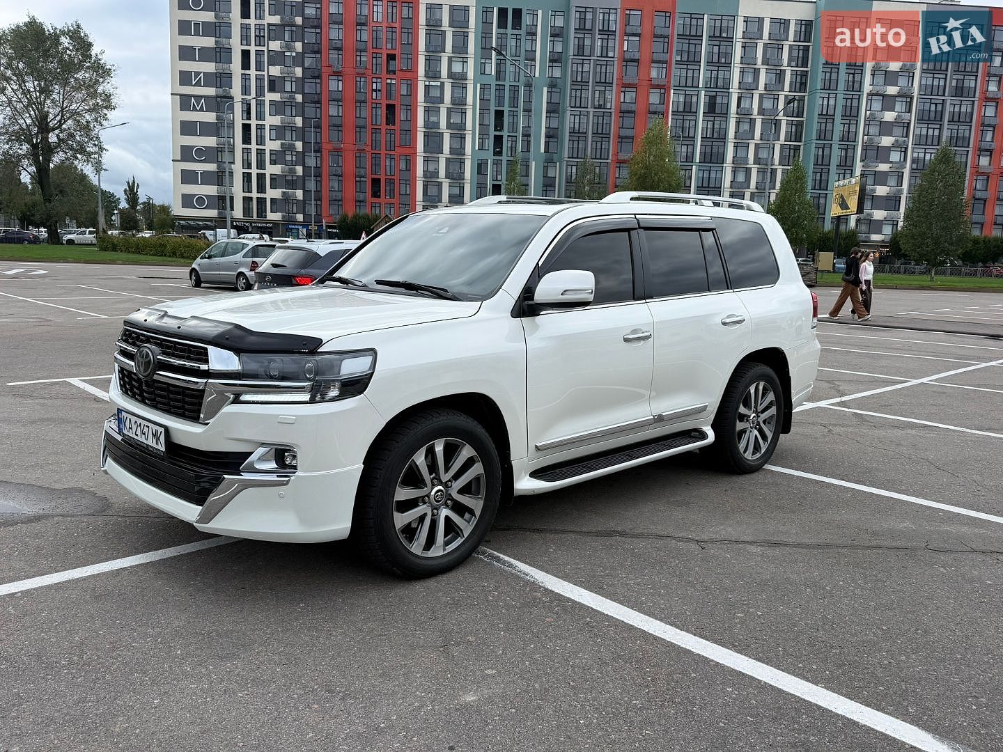 Toyota Land Cruiser 2017 VIN JTMCV02J504222434 фото оголошення 14 з 96