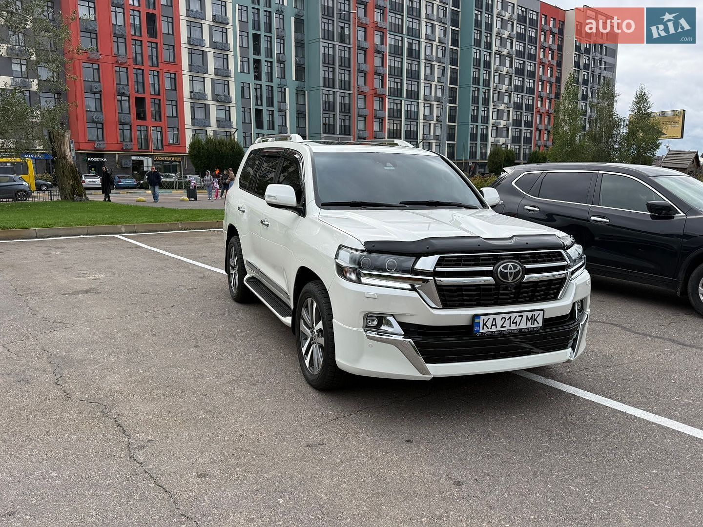 Toyota Land Cruiser 2017 VIN JTMCV02J504222434 фото оголошення 18 з 96