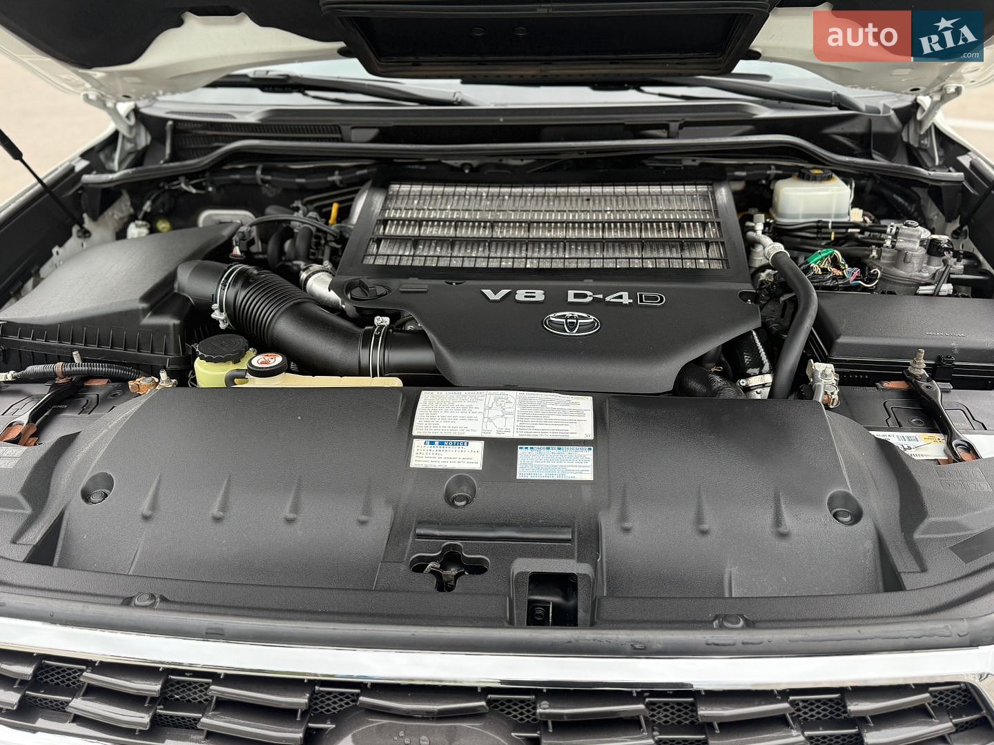 Toyota Land Cruiser 2017 VIN JTMCV02J504222434 фото оголошення 89 з 96