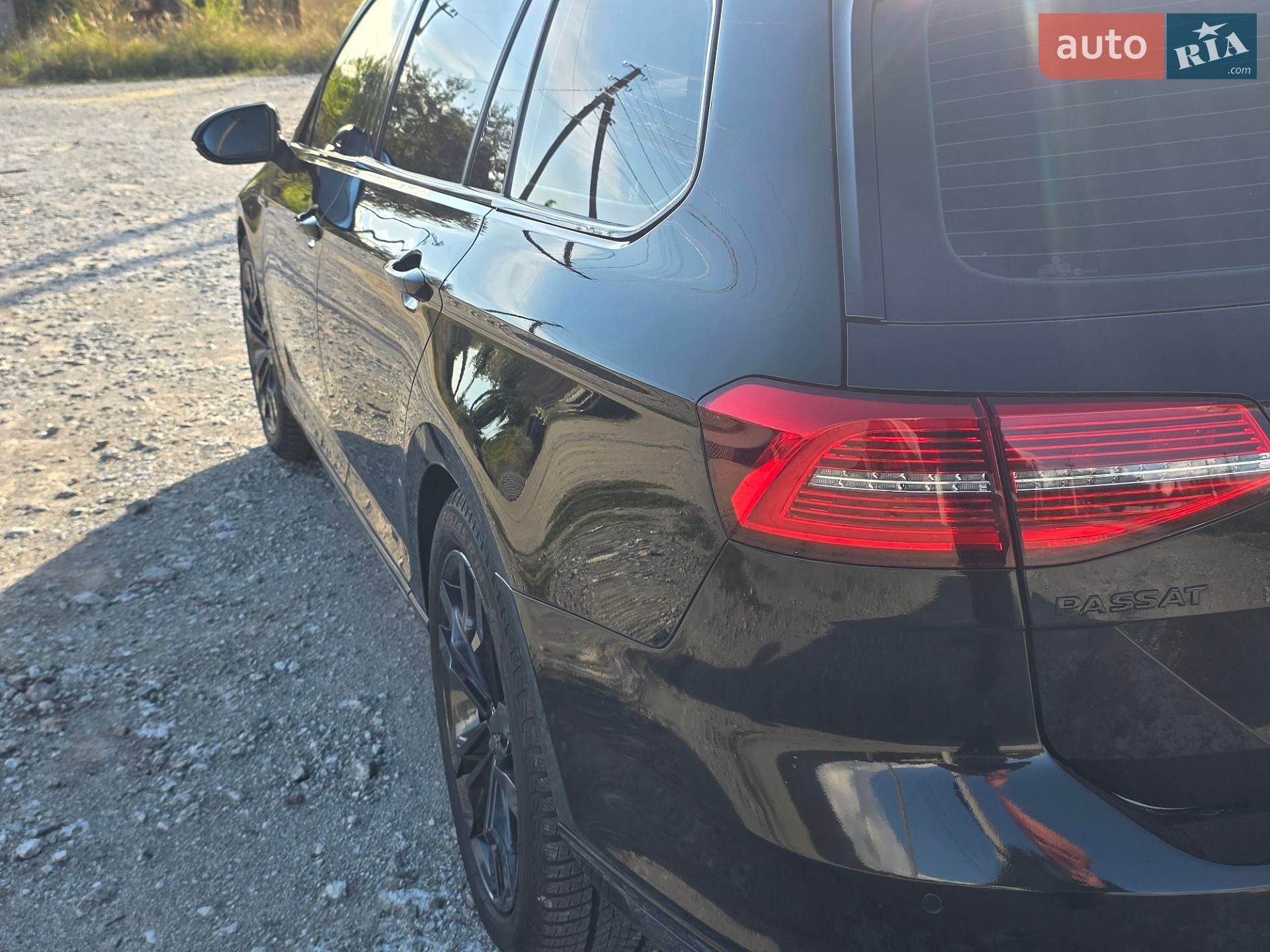 Volkswagen Passat 2018 VIN WVWZZZ3CZJE046131 фото оголошення 3 з 24