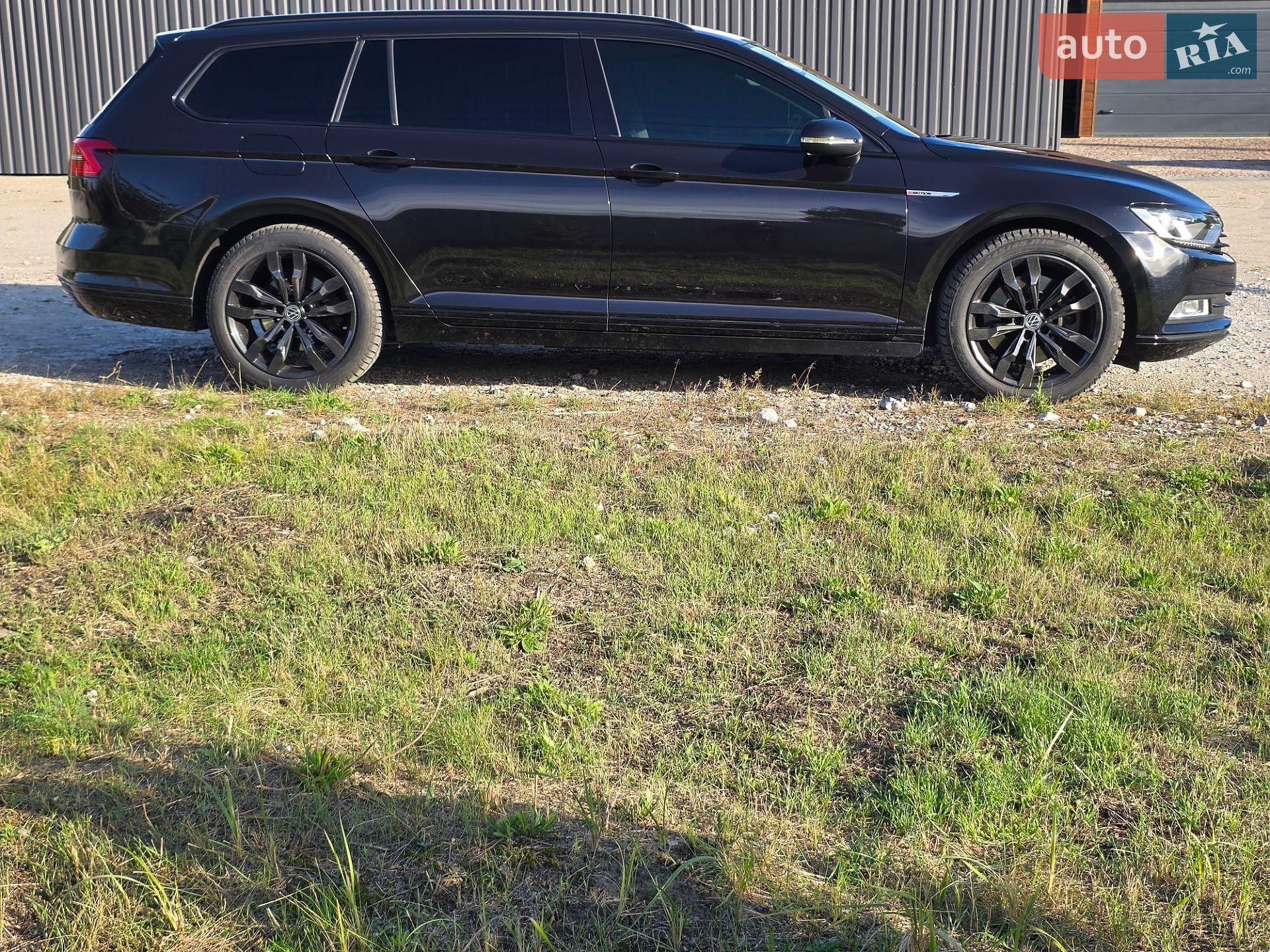 Volkswagen Passat 2018 VIN WVWZZZ3CZJE046131 фото оголошення 9 з 24