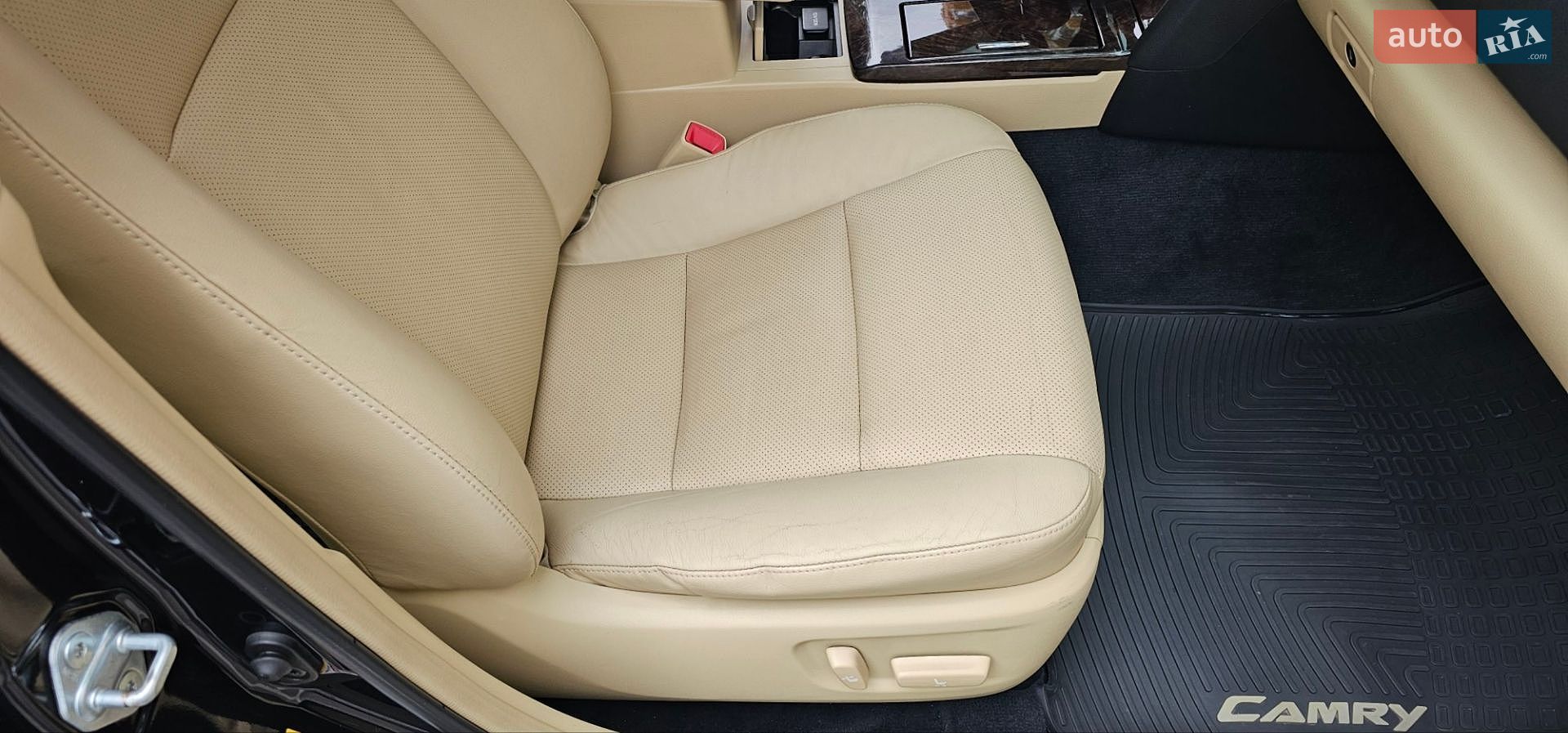 TOYOTA CAMRY 2016 VIN JTNBFYFK403033818 фото оголошення 40 з 40