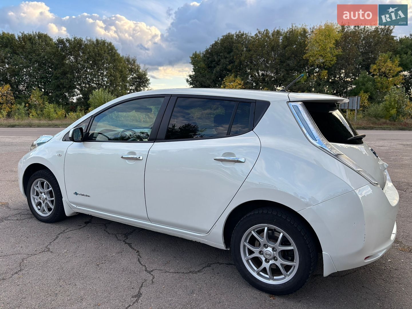 Nissan Leaf 2013 VIN SJNFAAZE0U6006976 фото оголошення 3 з 18