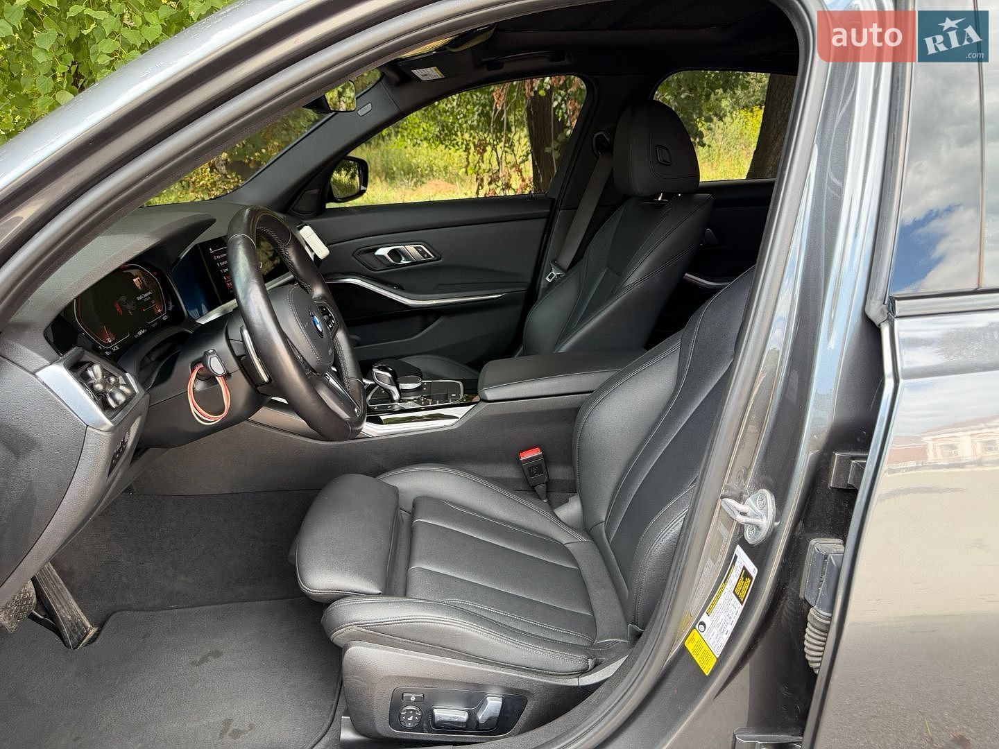 BMW 3 Series 2019 VIN WBA5R1C54KAK10121 фото оголошення 17 з 21