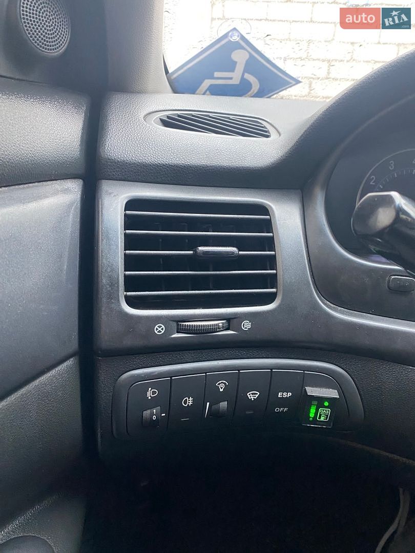 KIA MAGENTIS 2006 VIN KNEGE222265037955 фото оголошення 9 з 21