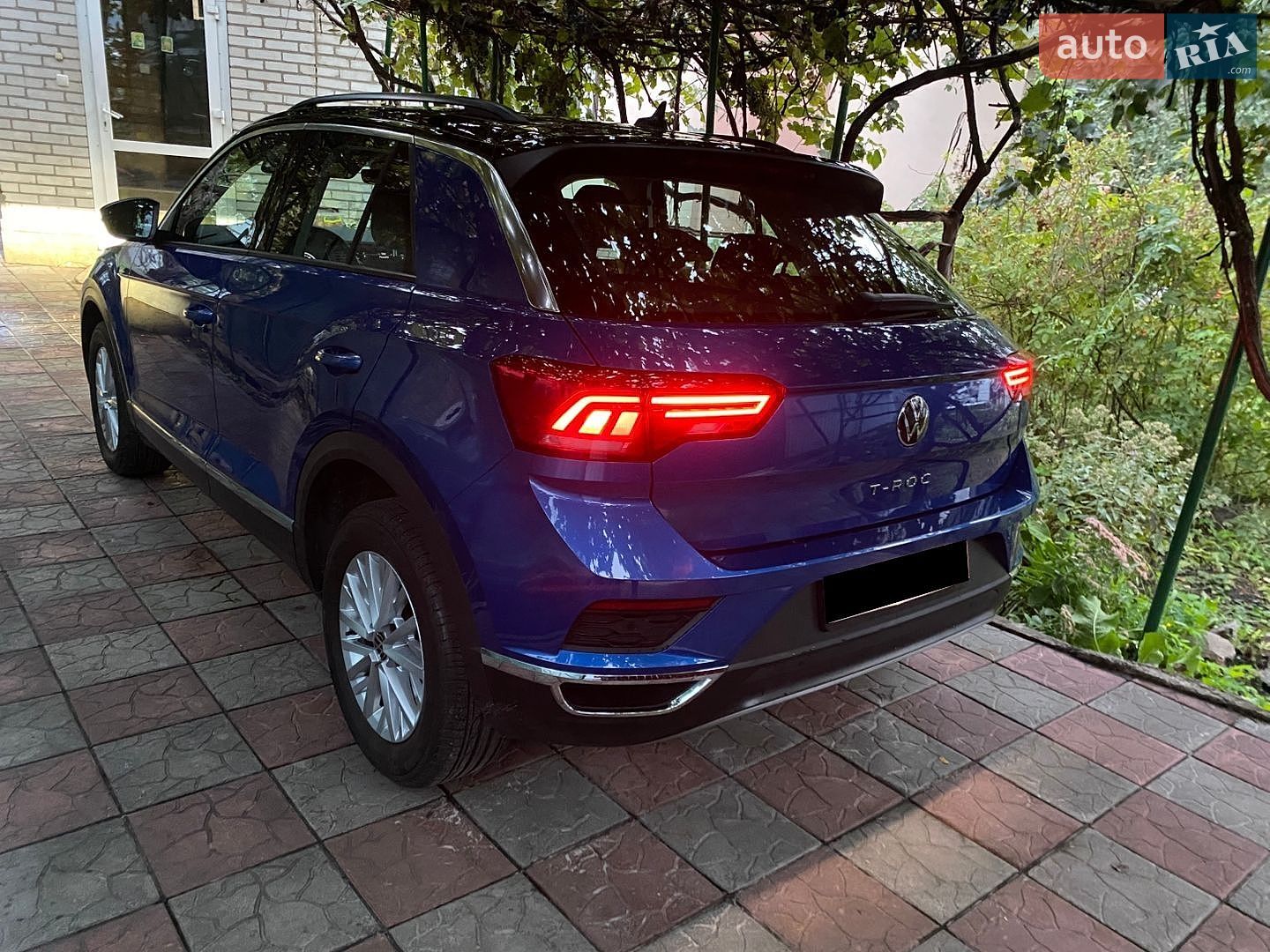 Volkswagen T-Roc 2021 VIN WVGZZZA1ZMV118727 фото оголошення 3 з 18