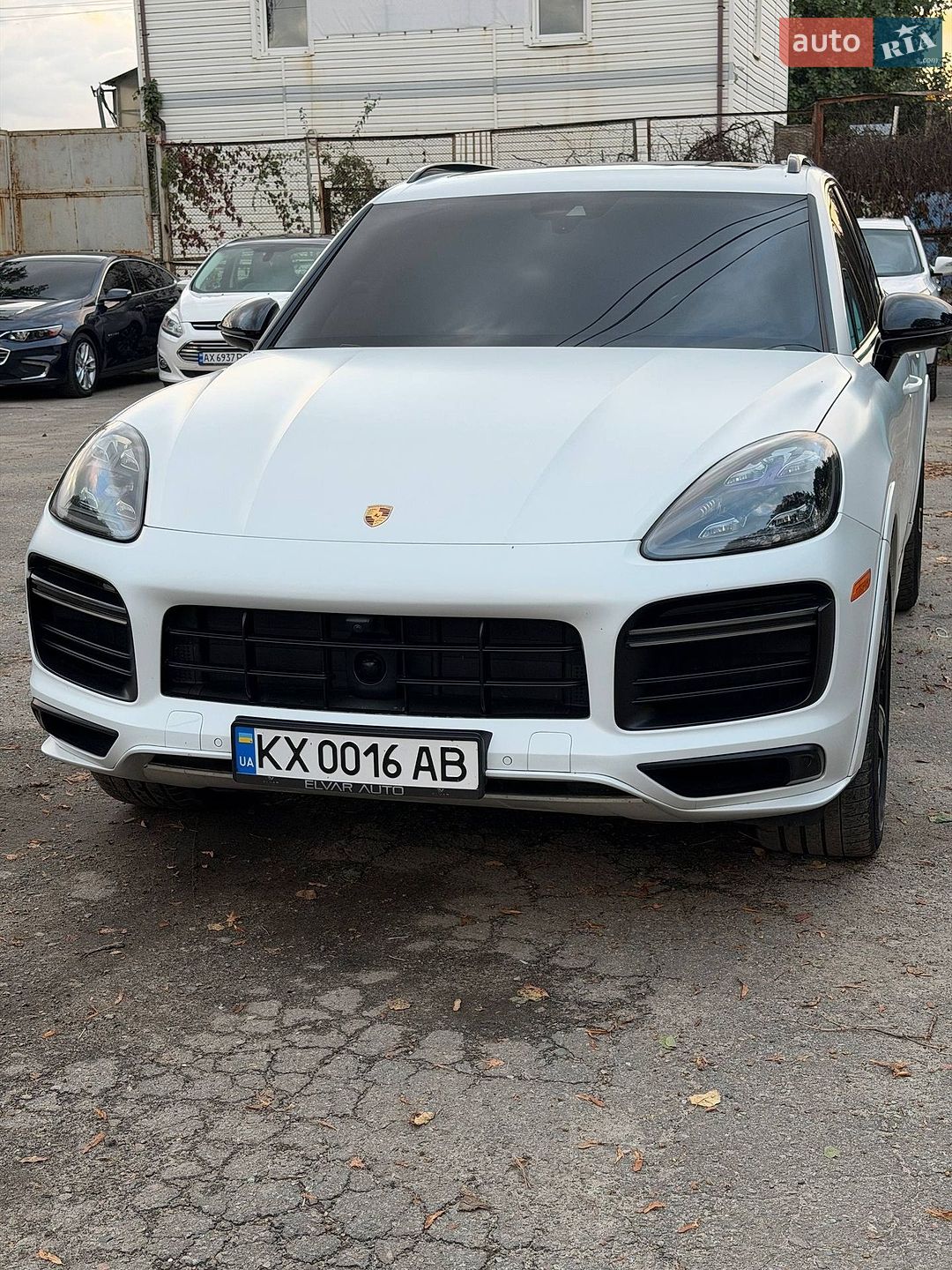 Porsche Cayenne 2018 VIN WP1AF2AY8KDA80600 фото оголошення 2 з 10