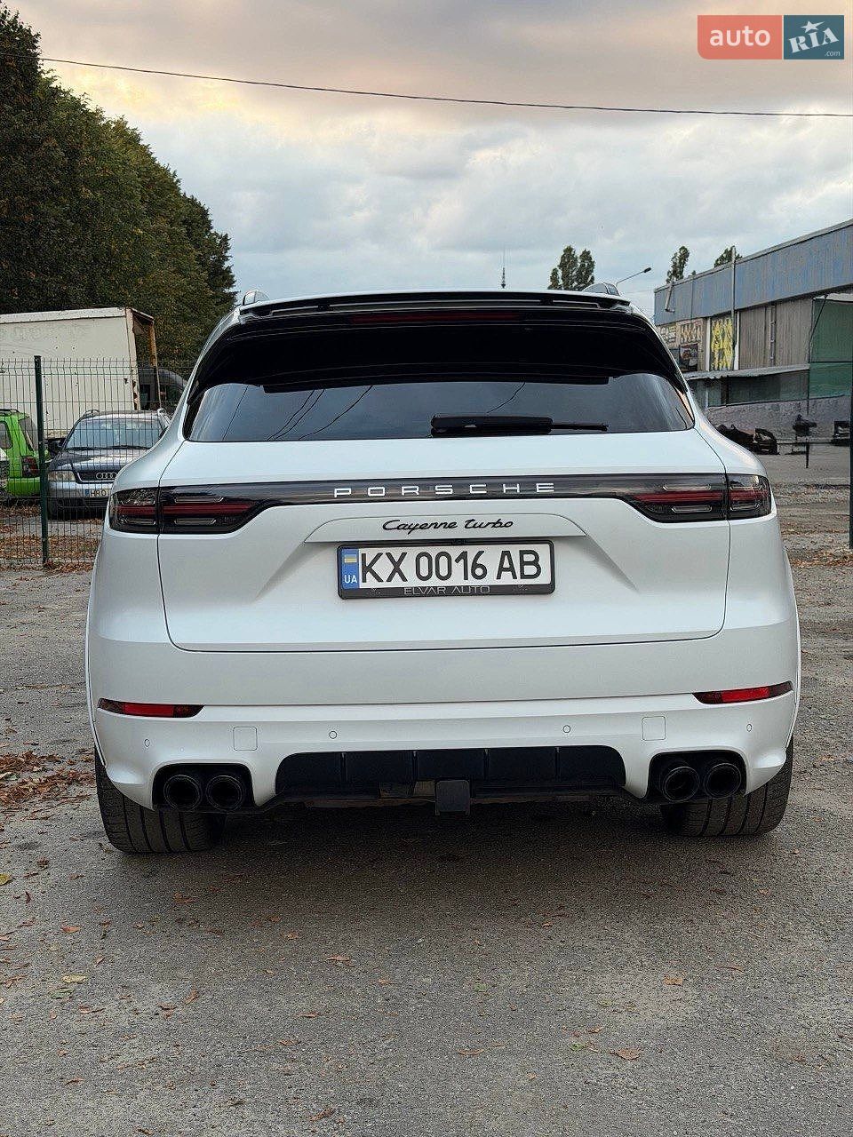 Porsche Cayenne 2018 VIN WP1AF2AY8KDA80600 фото оголошення 8 з 10
