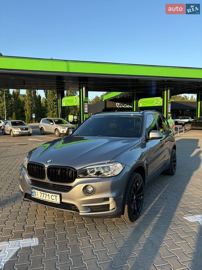 BMW X5 2016 VIN WBALS010900V46038 фото оголошення 8 з 62