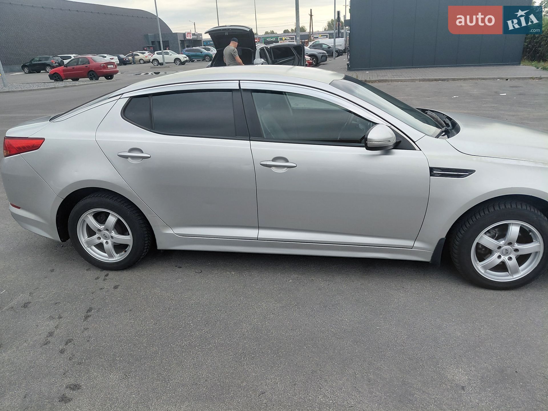 KIA K5 2012 VIN KNAGN418BDA308839 фото оголошення 2 з 14