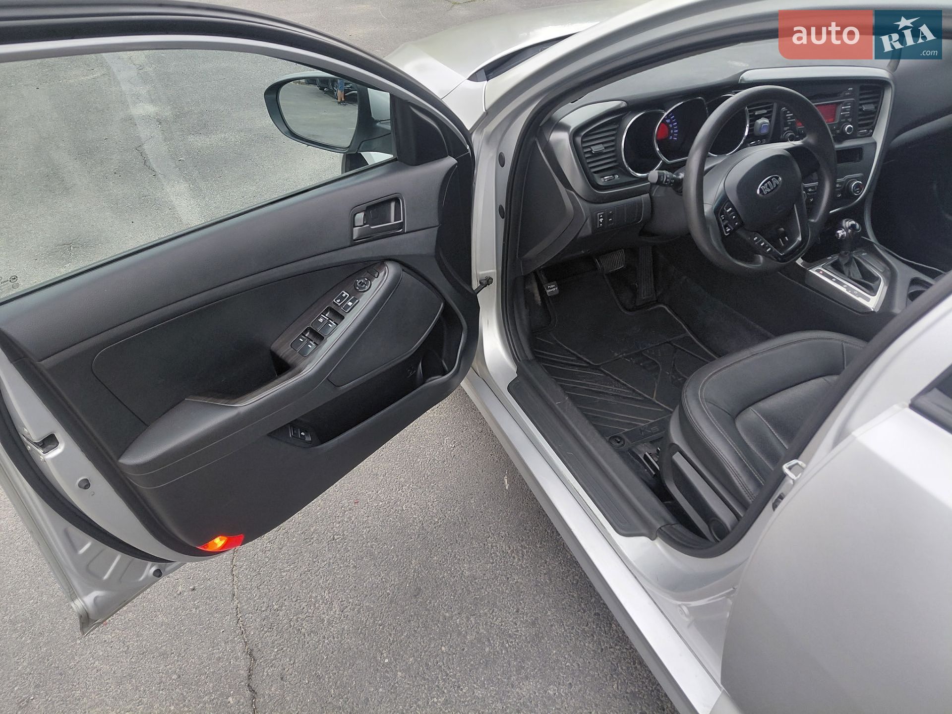 KIA K5 2012 VIN KNAGN418BDA308839 фото оголошення 10 з 14
