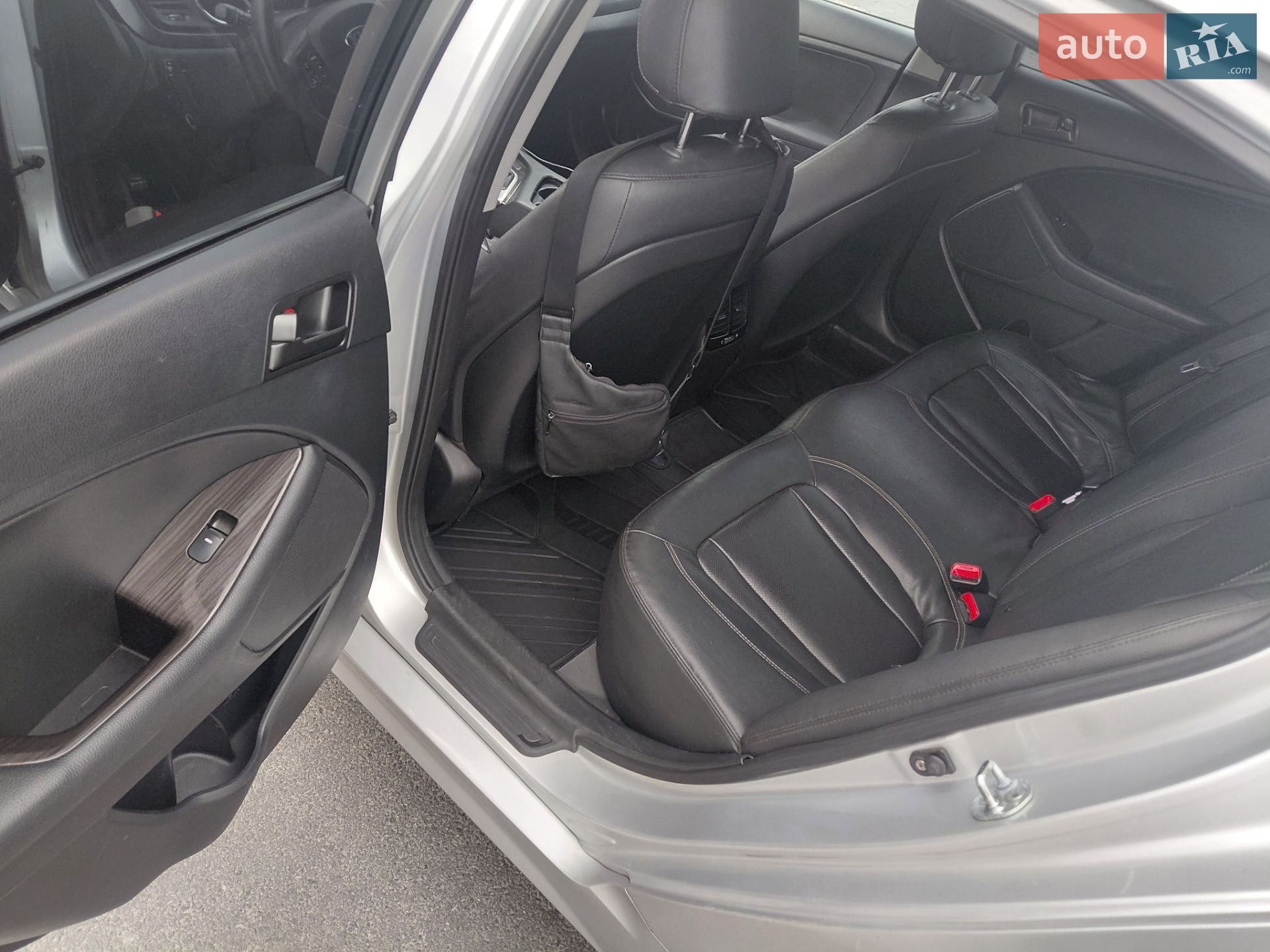 KIA K5 2012 VIN KNAGN418BDA308839 фото оголошення 11 з 14