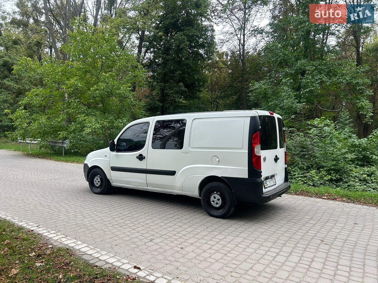 Fiat Doblo 2009 VIN ZFA22300005701038 фото оголошення 4 з 10