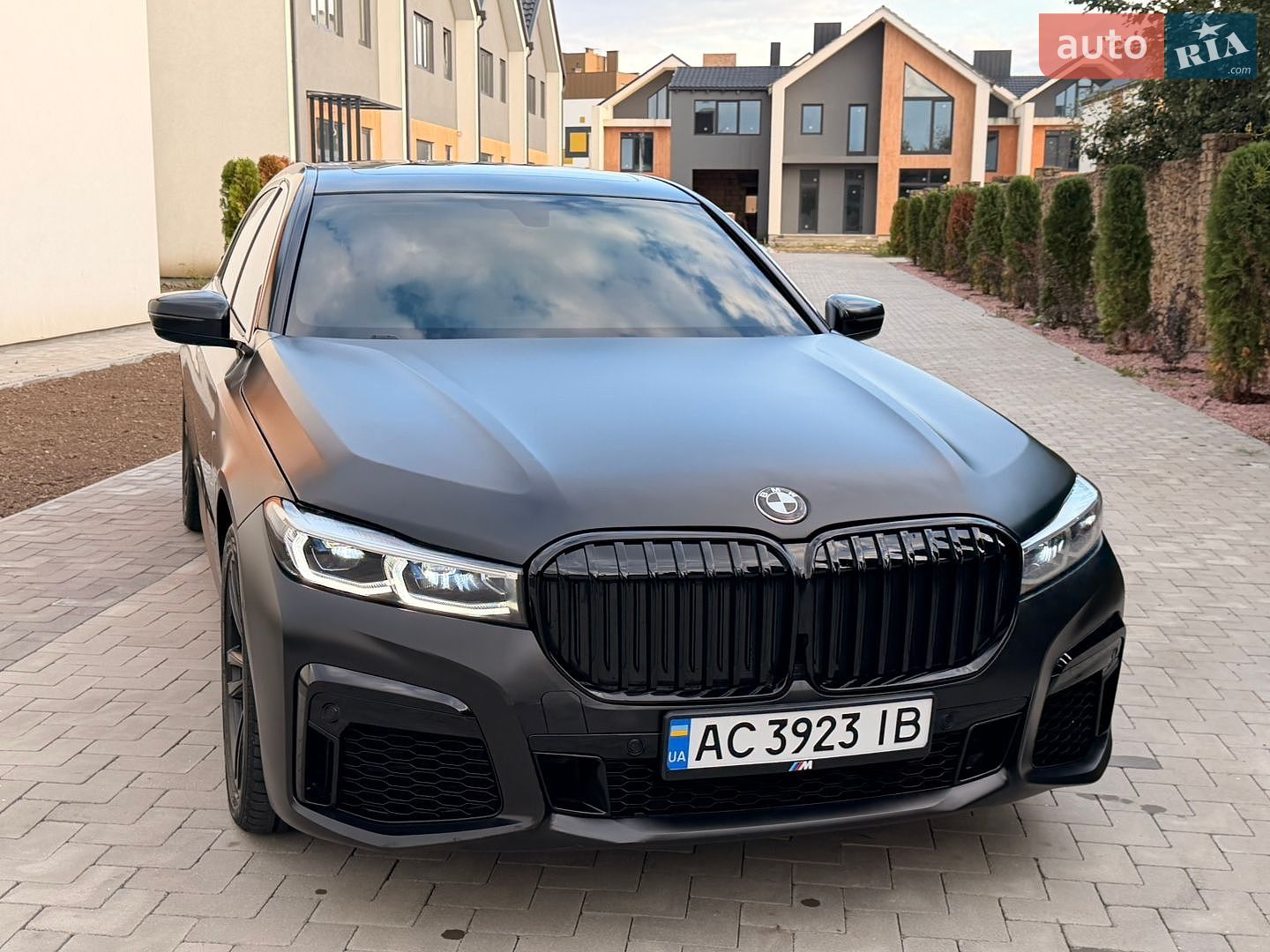 BMW 7 Series 2017 VIN WBA7F2C56JB238194 фото оголошення 5 з 42
