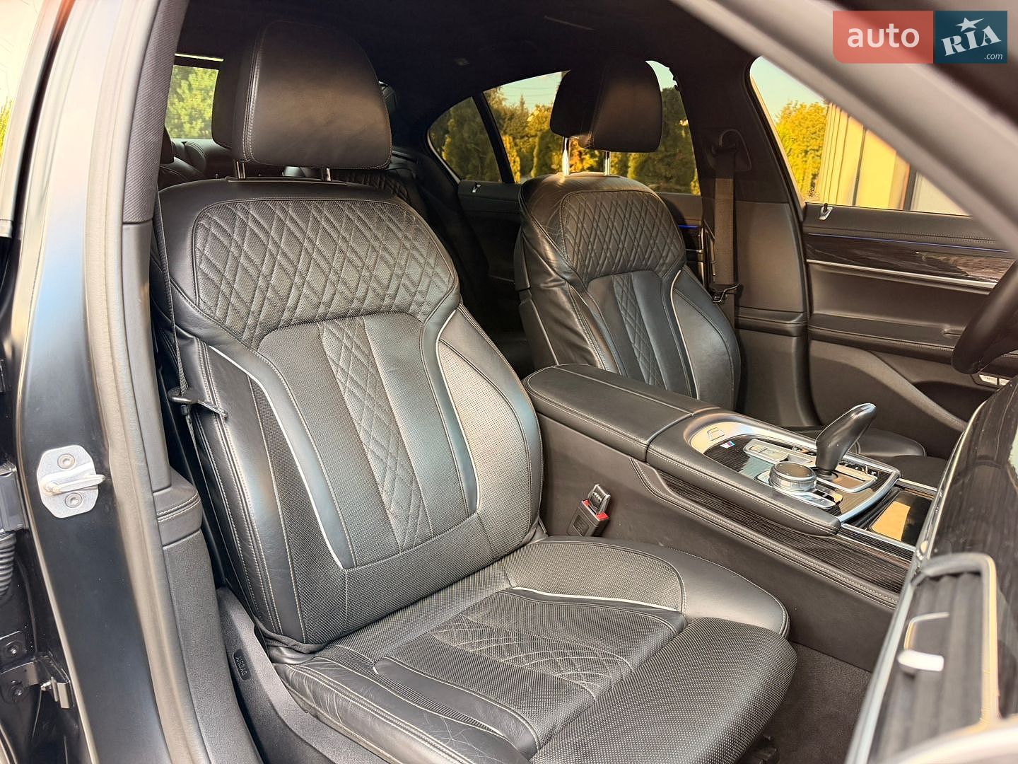 BMW 7 Series 2017 VIN WBA7F2C56JB238194 фото оголошення 34 з 42