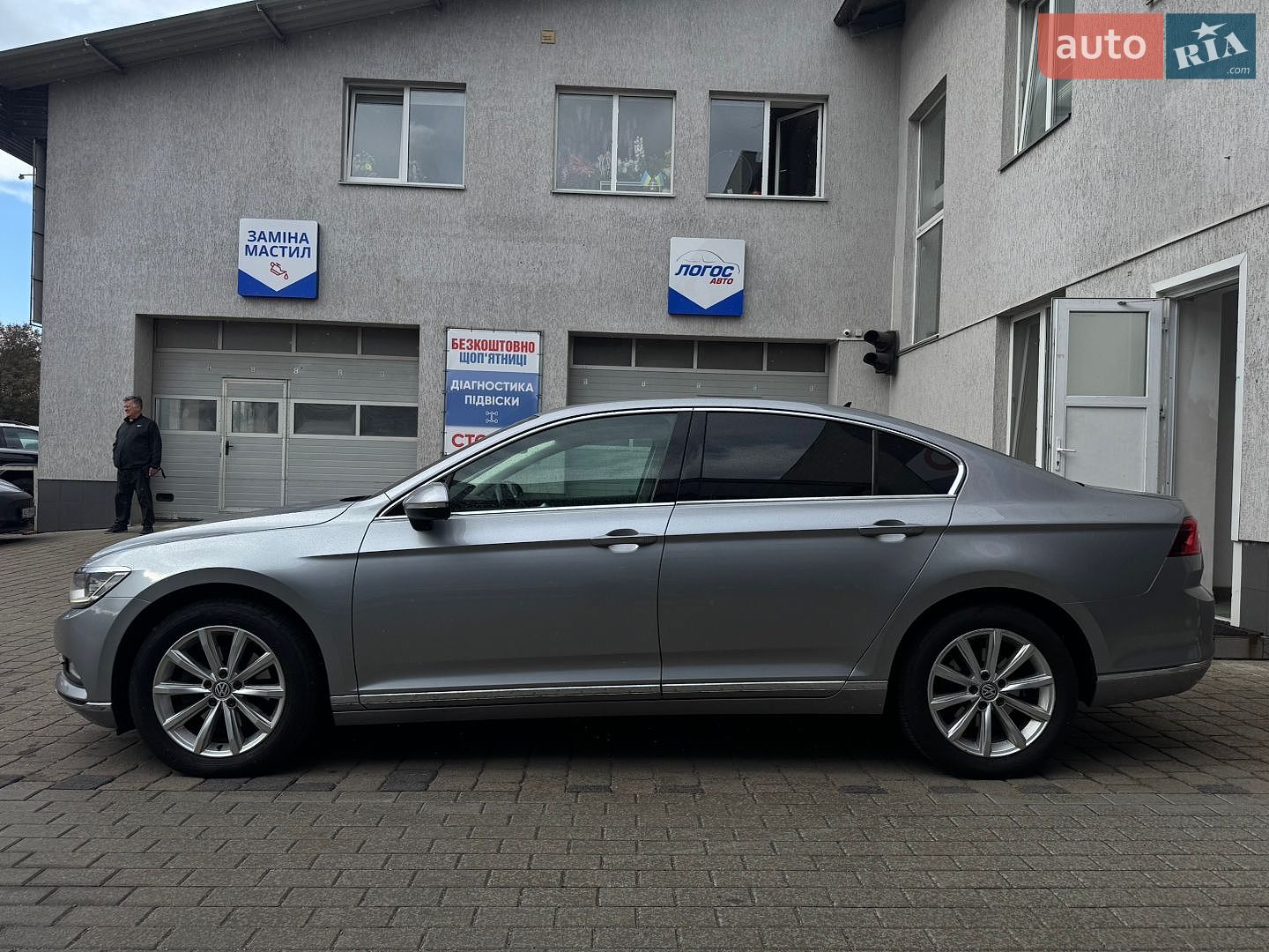 Volkswagen Passat 2018 VIN WVWZZZ3CZJE211698 фото оголошення 6 з 52