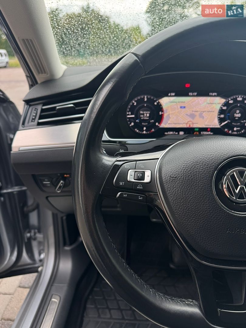 Volkswagen Passat 2018 VIN WVWZZZ3CZJE211698 фото оголошення 19 з 52