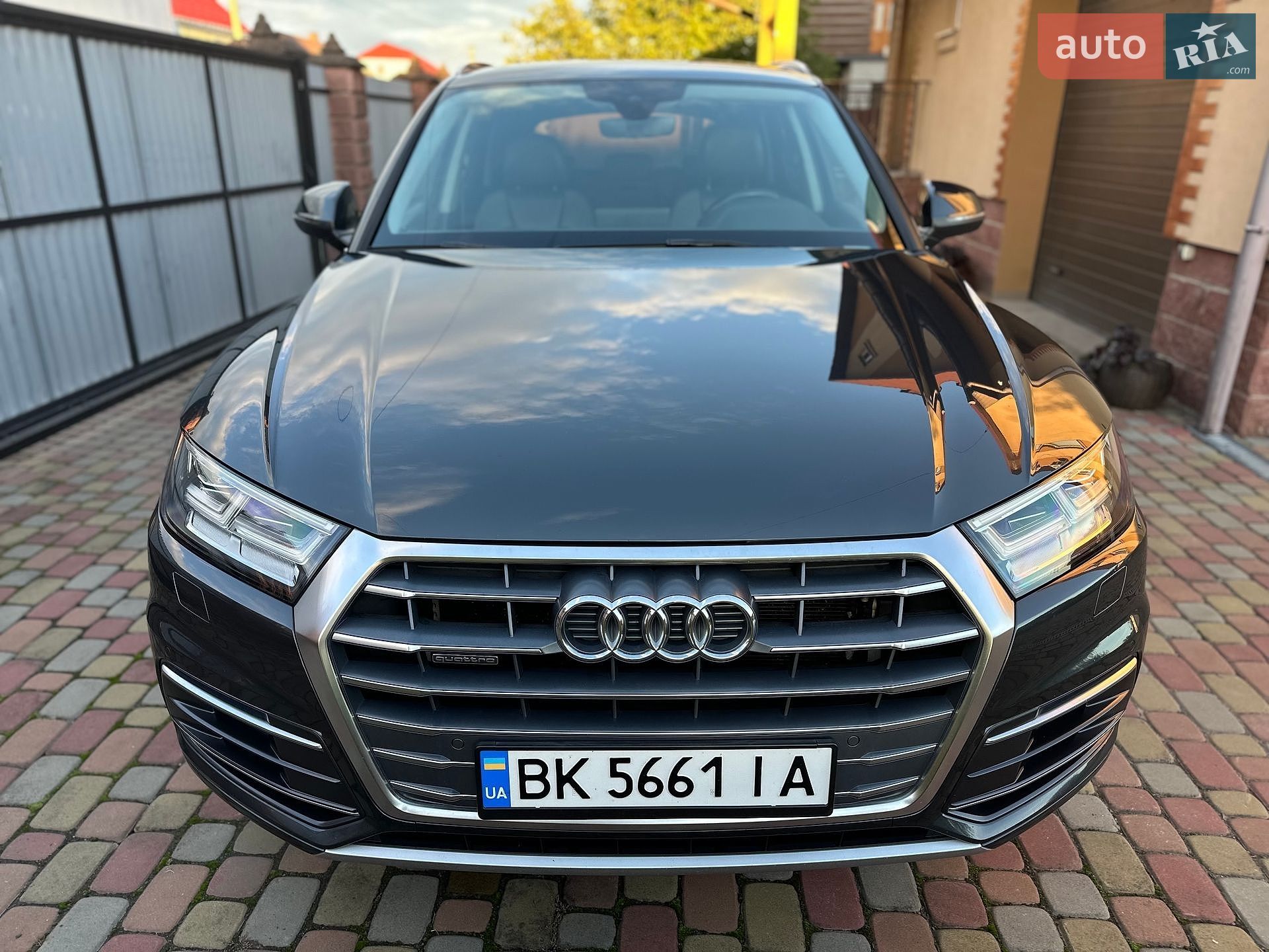 Audi Q5 2017 VIN WAUZZZFY4H2003446 фото оголошення 13 з 29