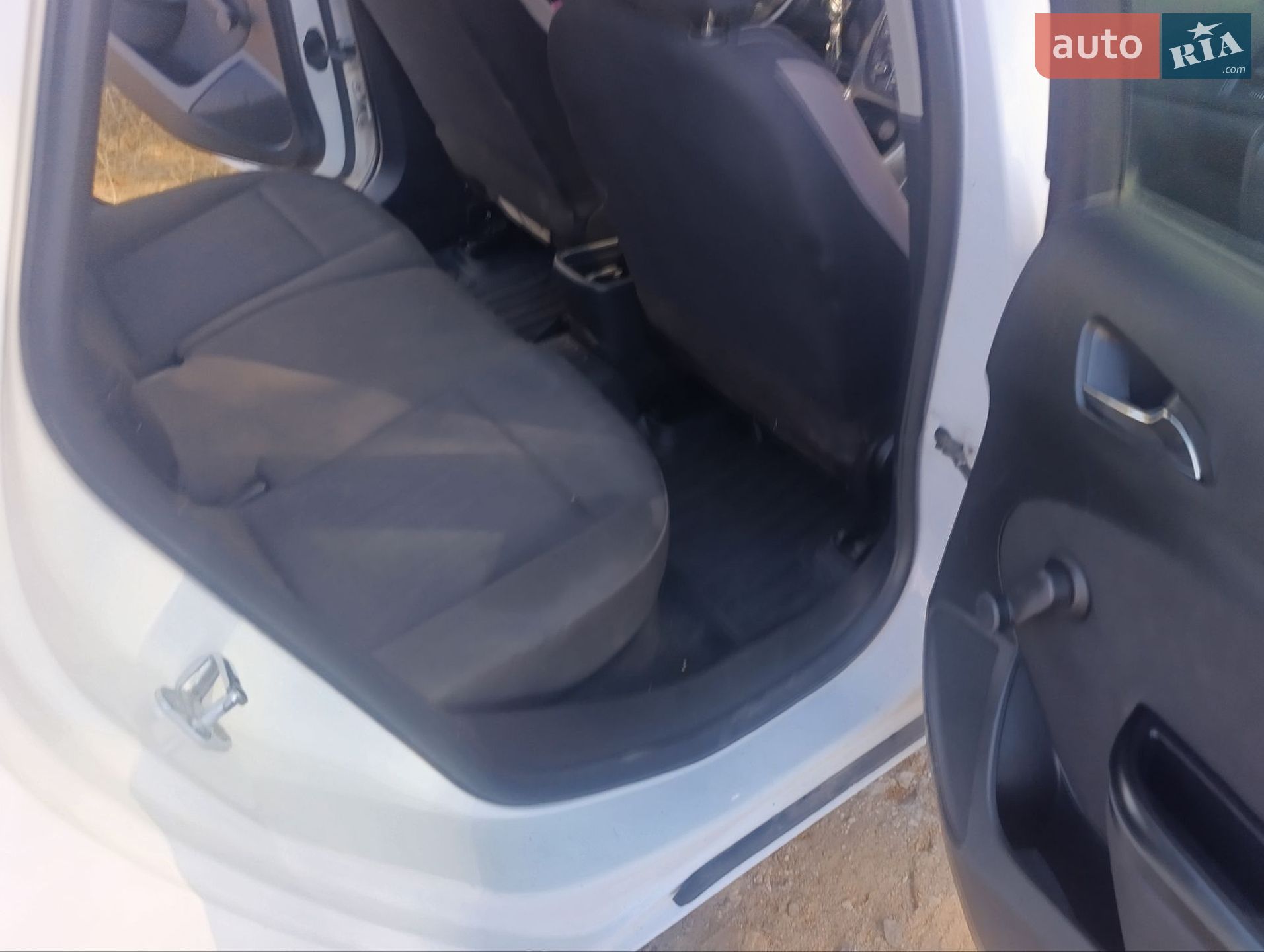 Opel Astra 2012 VIN W0LPC8DU4C8084880 фото оголошення 2 з 5