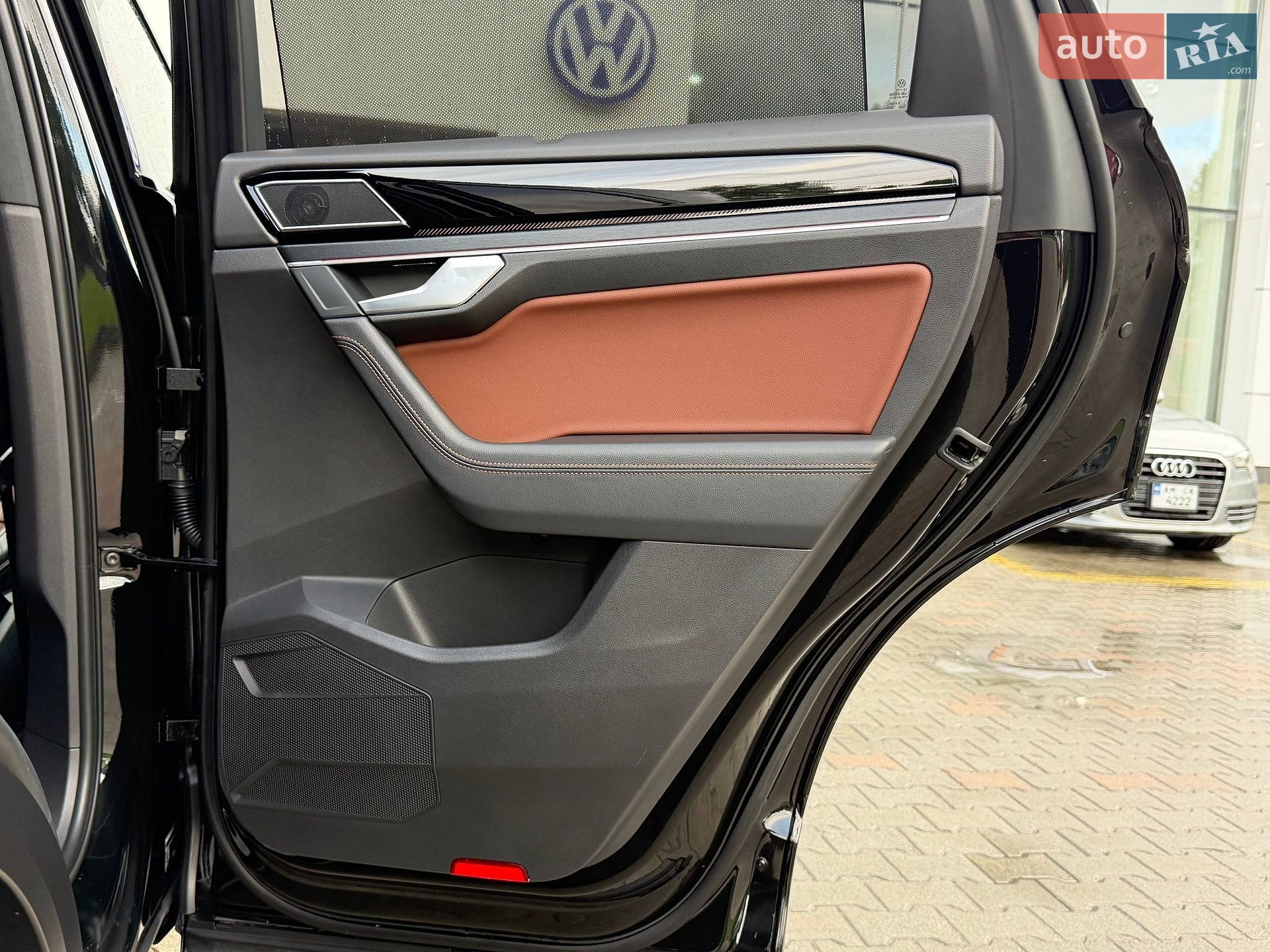 Volkswagen Touareg 2023 VIN WVGZZZCR5RD009905 фото оголошення 39 з 53