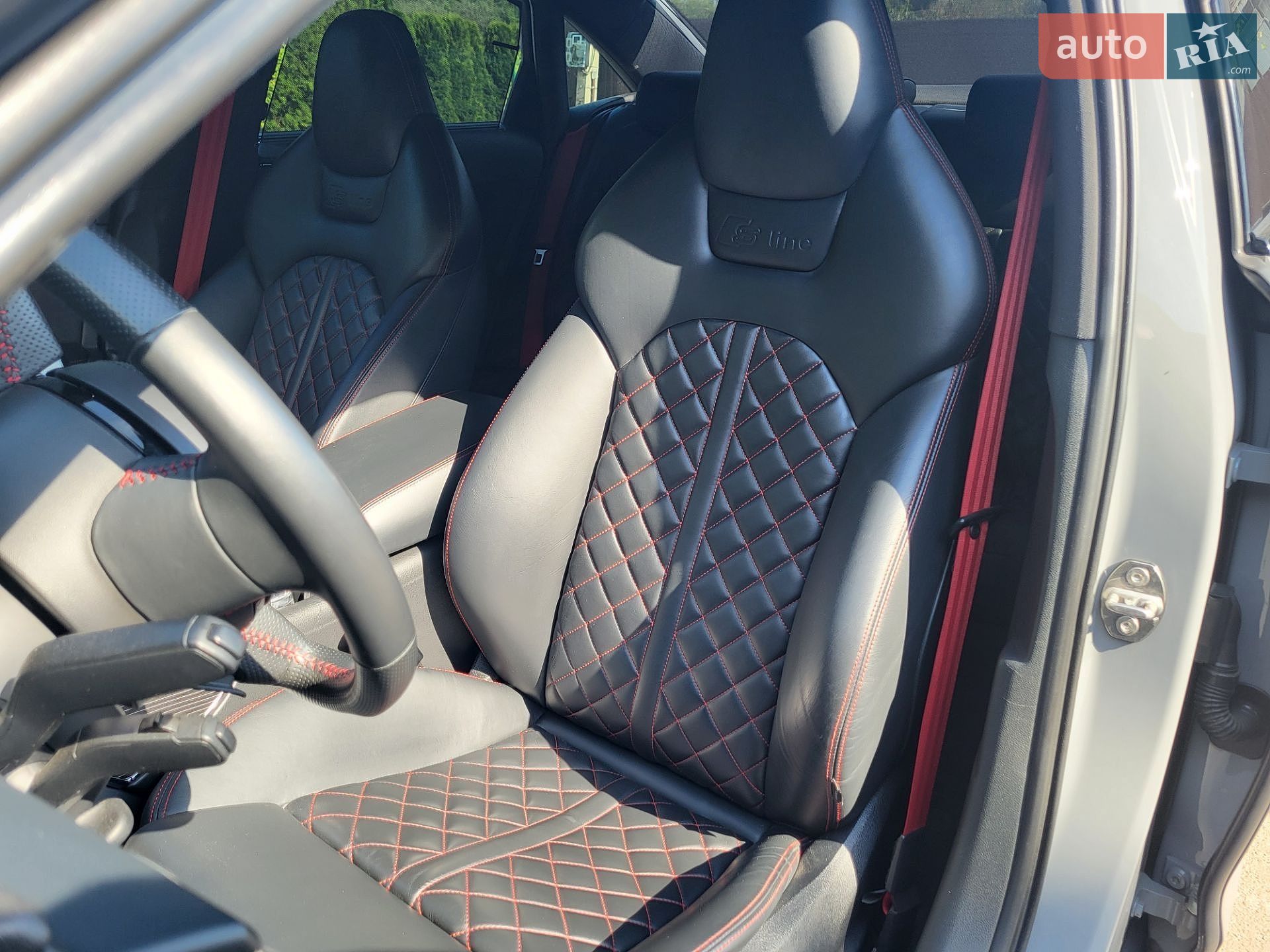 Audi A6 2017 VIN WAUZZZ4G2HN113484 фото оголошення 13 з 22